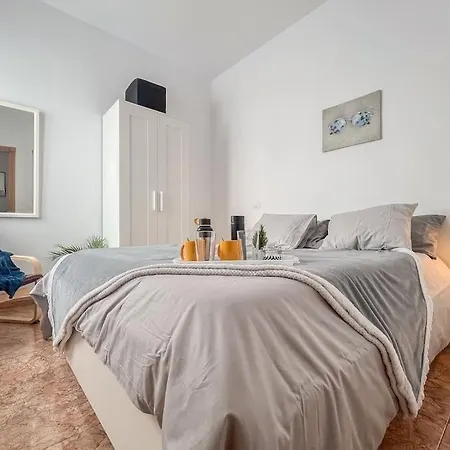 Piso De 3 En Apartman